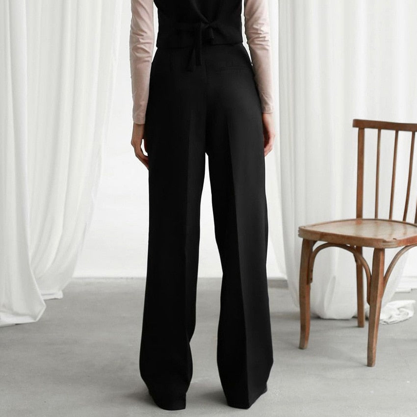Vale - Timeless High-Waisted Woman's Wide-Leg Trousers