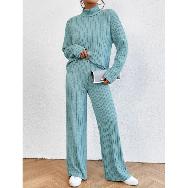 Willow - Effortless Wide-Leg Style Woman's Tracksuit