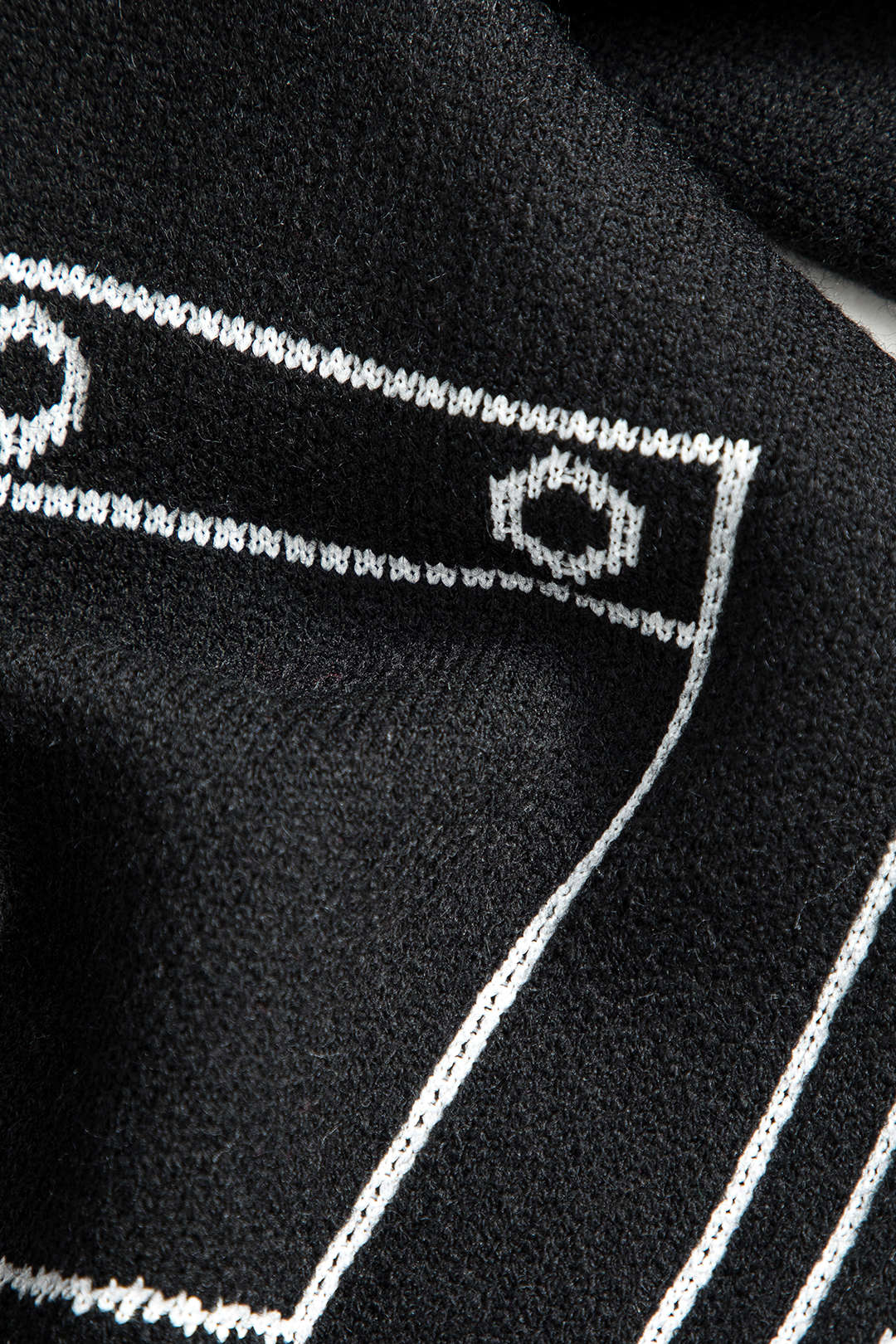 Line Pattern Sweater Cardigan Dreamardi