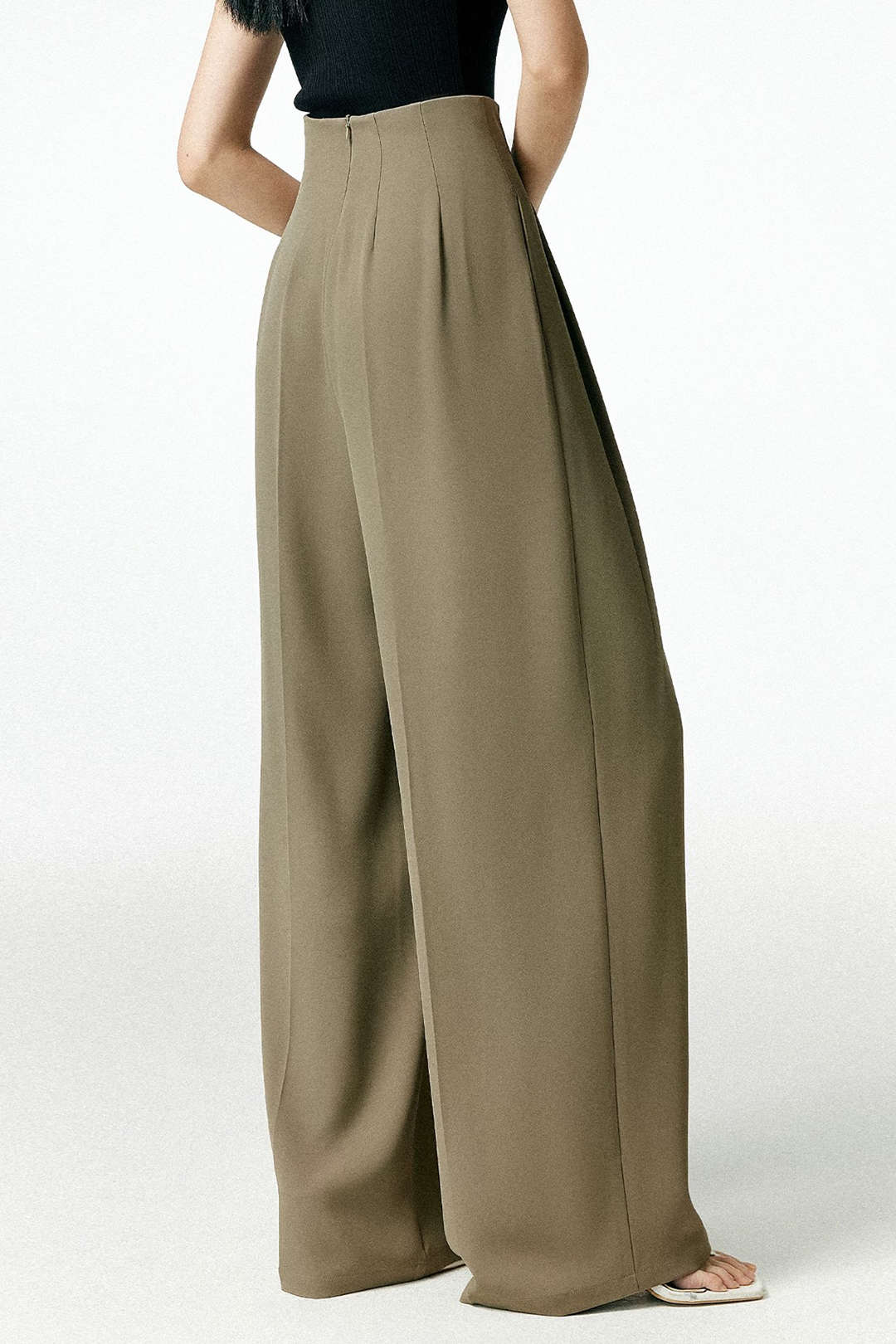 Pleated Asymmetrical Wide Leg Trousers Dreamardi