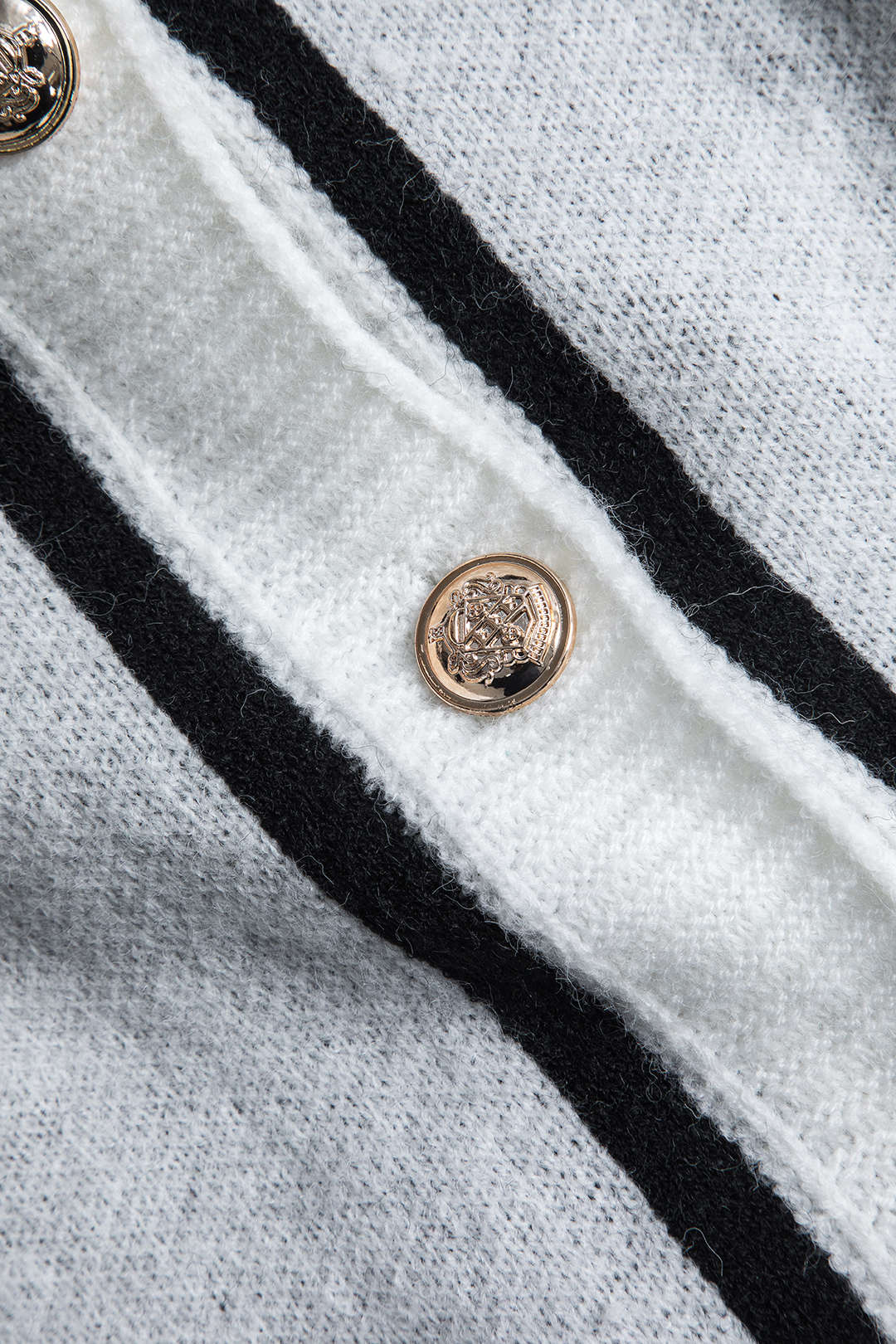 Sweater Button Detail Cardigan Dreamardi