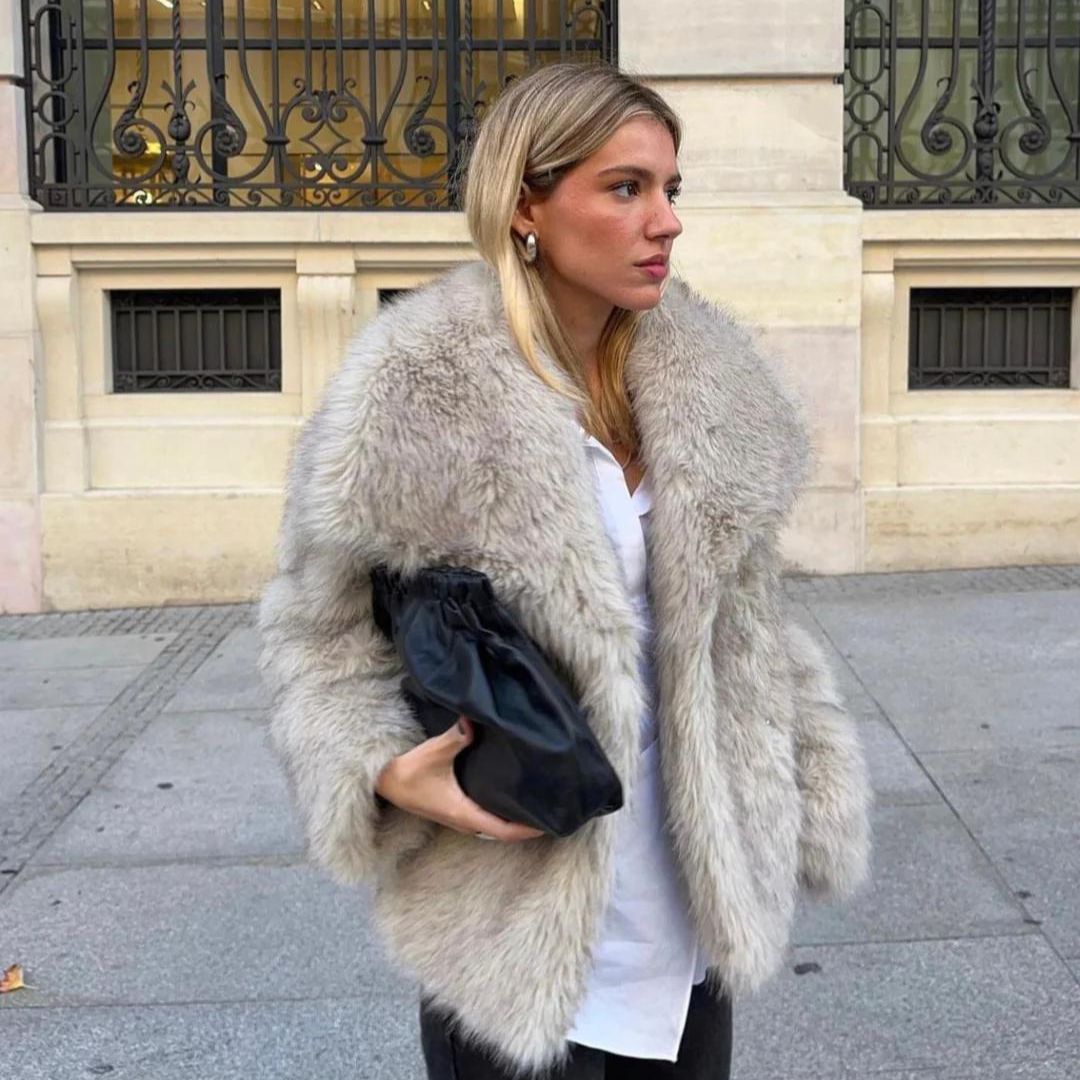 Kassia - Luxurious Soft Touch Woman's Fur Coat