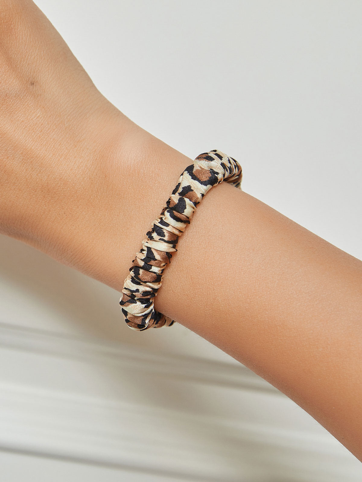Zijdezachte magere scrunchie Dreamardi