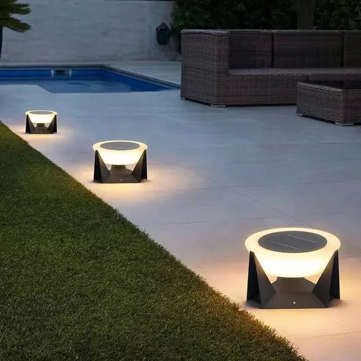 GlowDesk - Solar Powered Elegance Garden Lamp