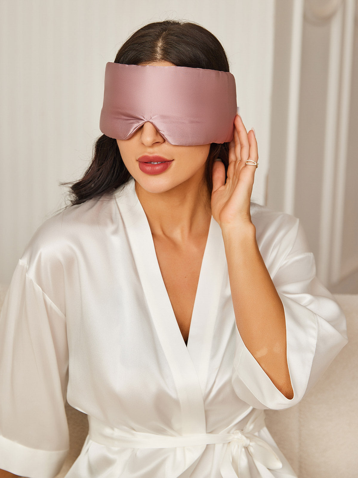 Elegant zijden slaapoogmasker uit één stuk Dreamardi