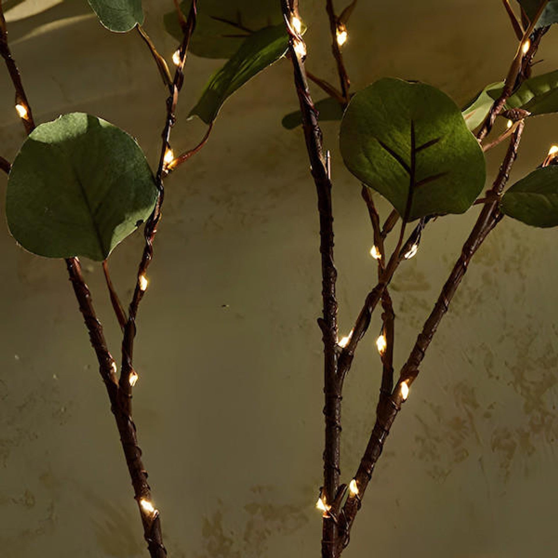 GlowVase - Enchanting Fairy Glow Table Lamp