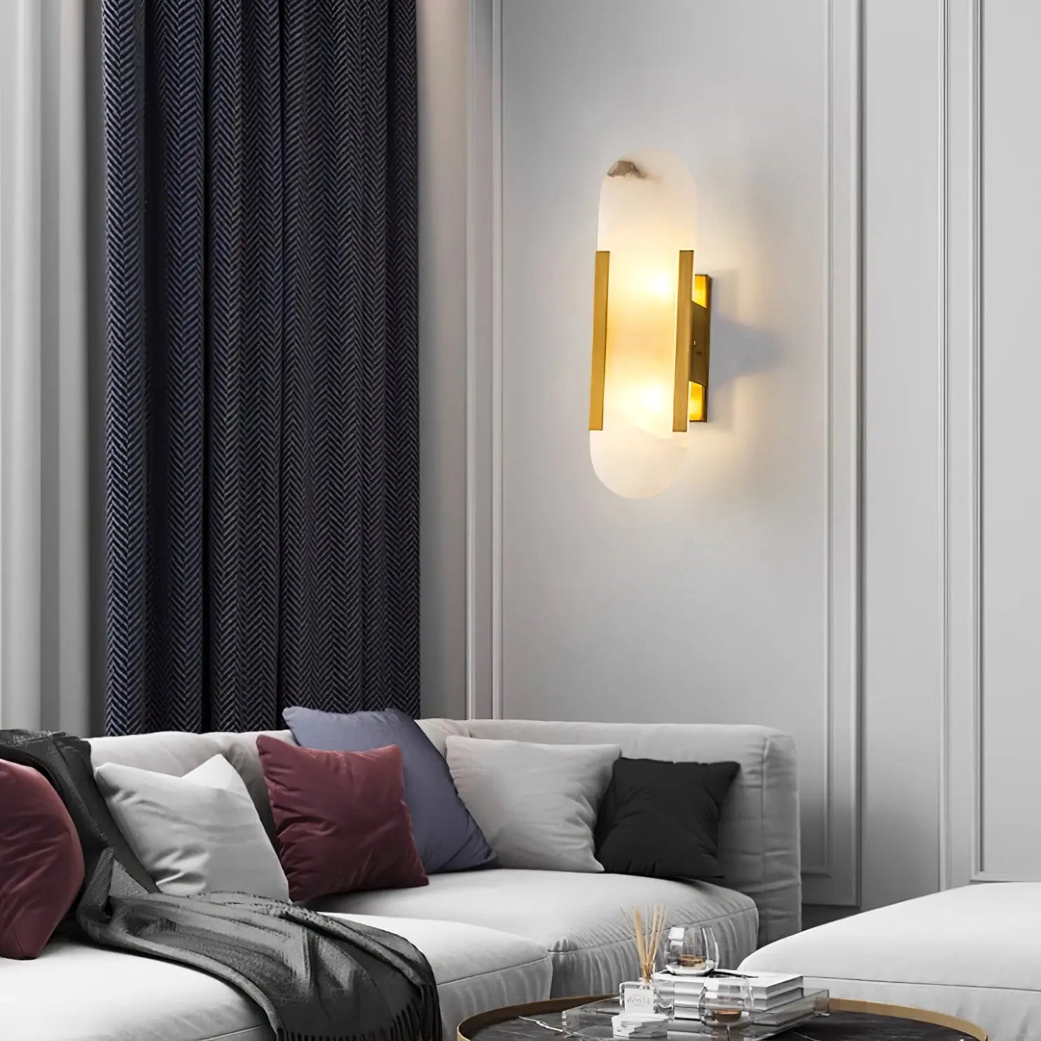 AlabasterGlow | Elegante Wandleuchte met Messing Accenten Dreamardi