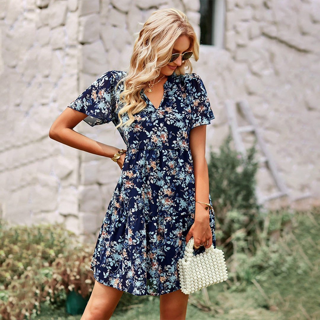 Una - Effortless Summer Beauty Woman's Floral Mini Dress