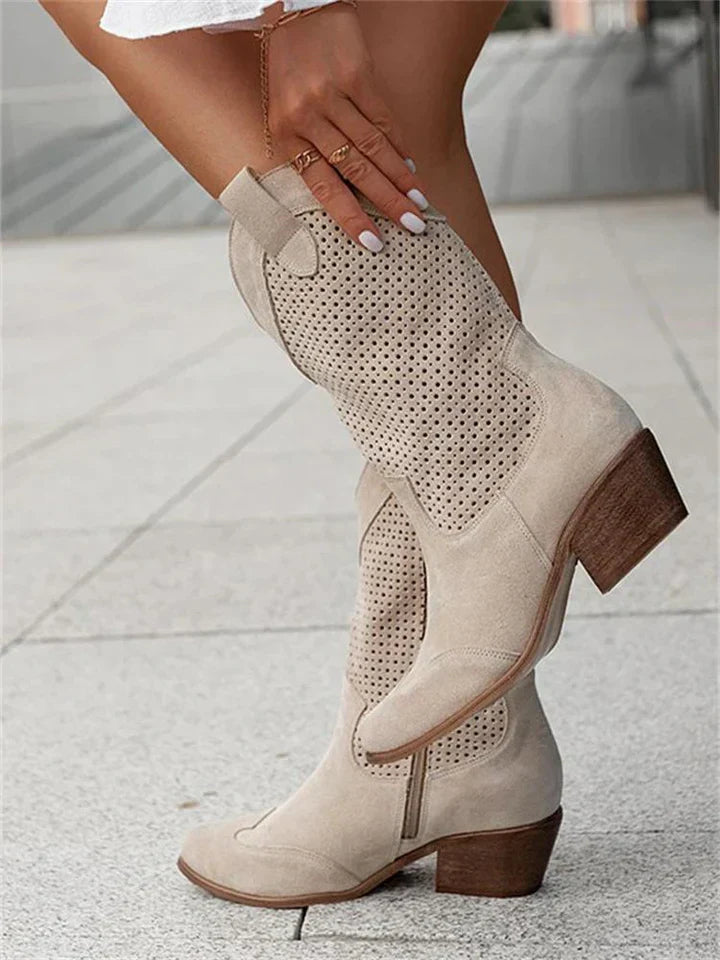 Xena - Classic White Rodeo Women's Boots
