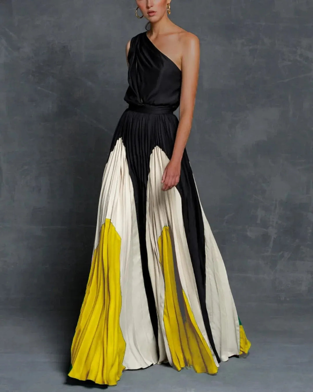 Elizabeth - Stylish Busted Strap Woman's Maxi Dress