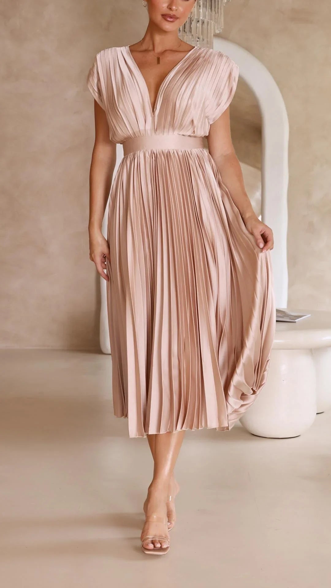Laura - Casual Elegance with Tie Back Woman's Maxi Dress