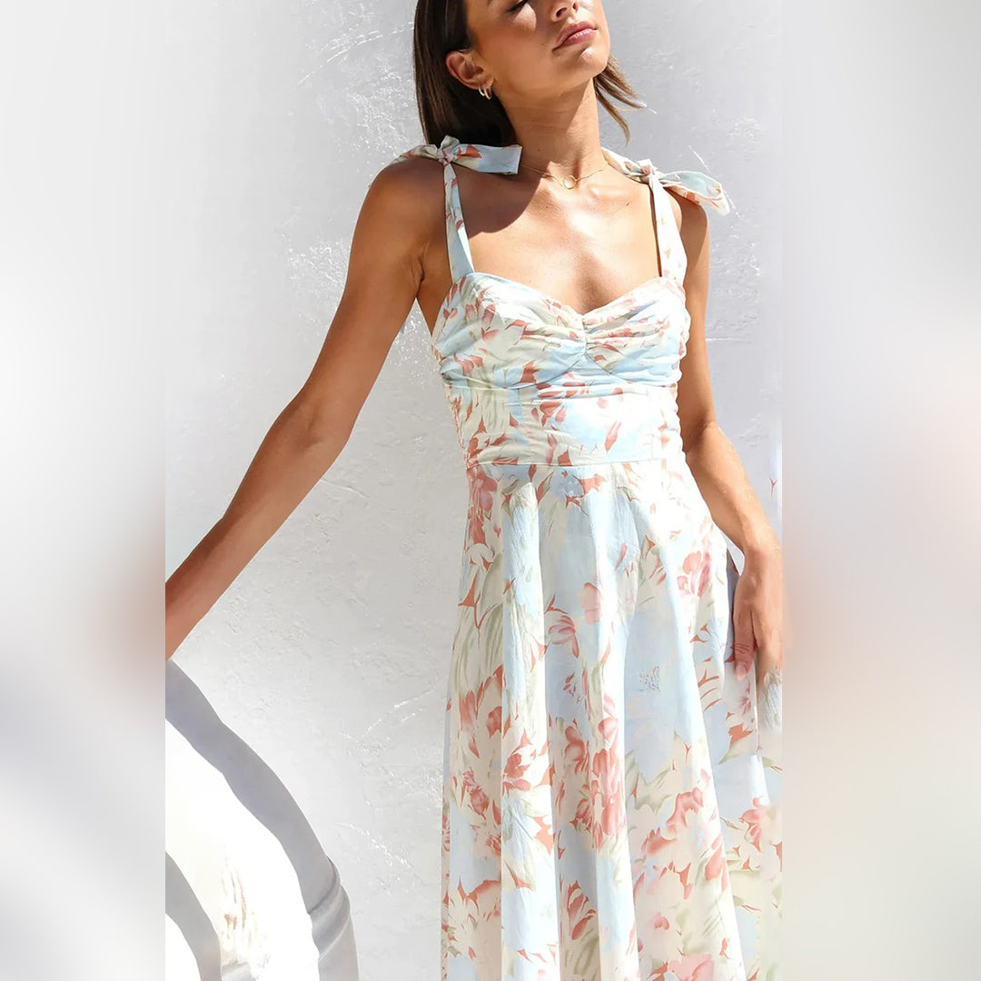 Gretchen - Elegant Flowing Design Woman's Midi Dress