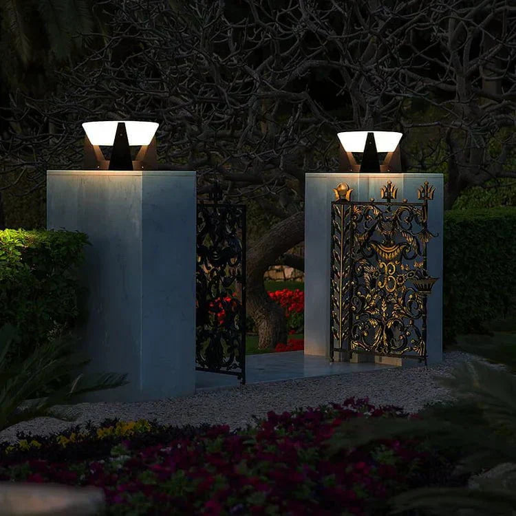 GlowDesk - Solar Powered Elegance Garden Lamp