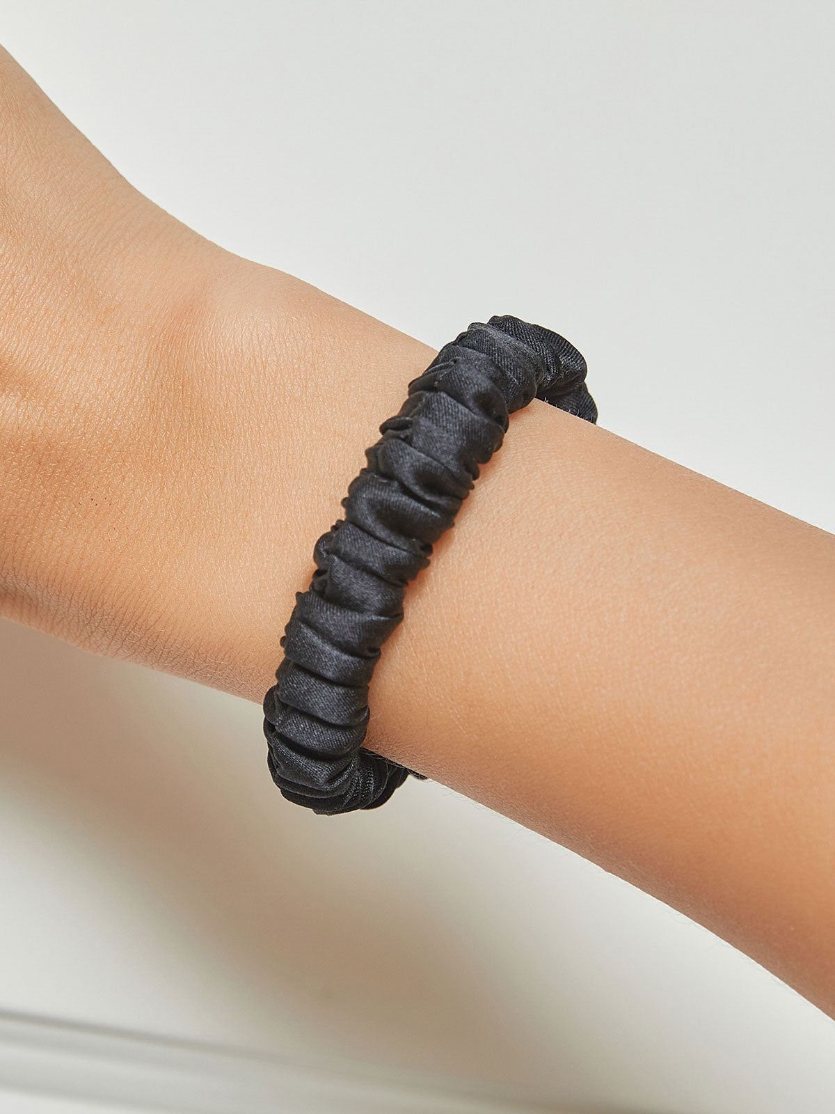 Zijdezachte magere scrunchie Dreamardi