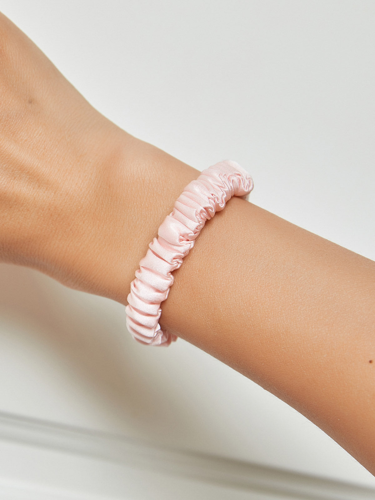 Zijdezachte magere scrunchie Dreamardi