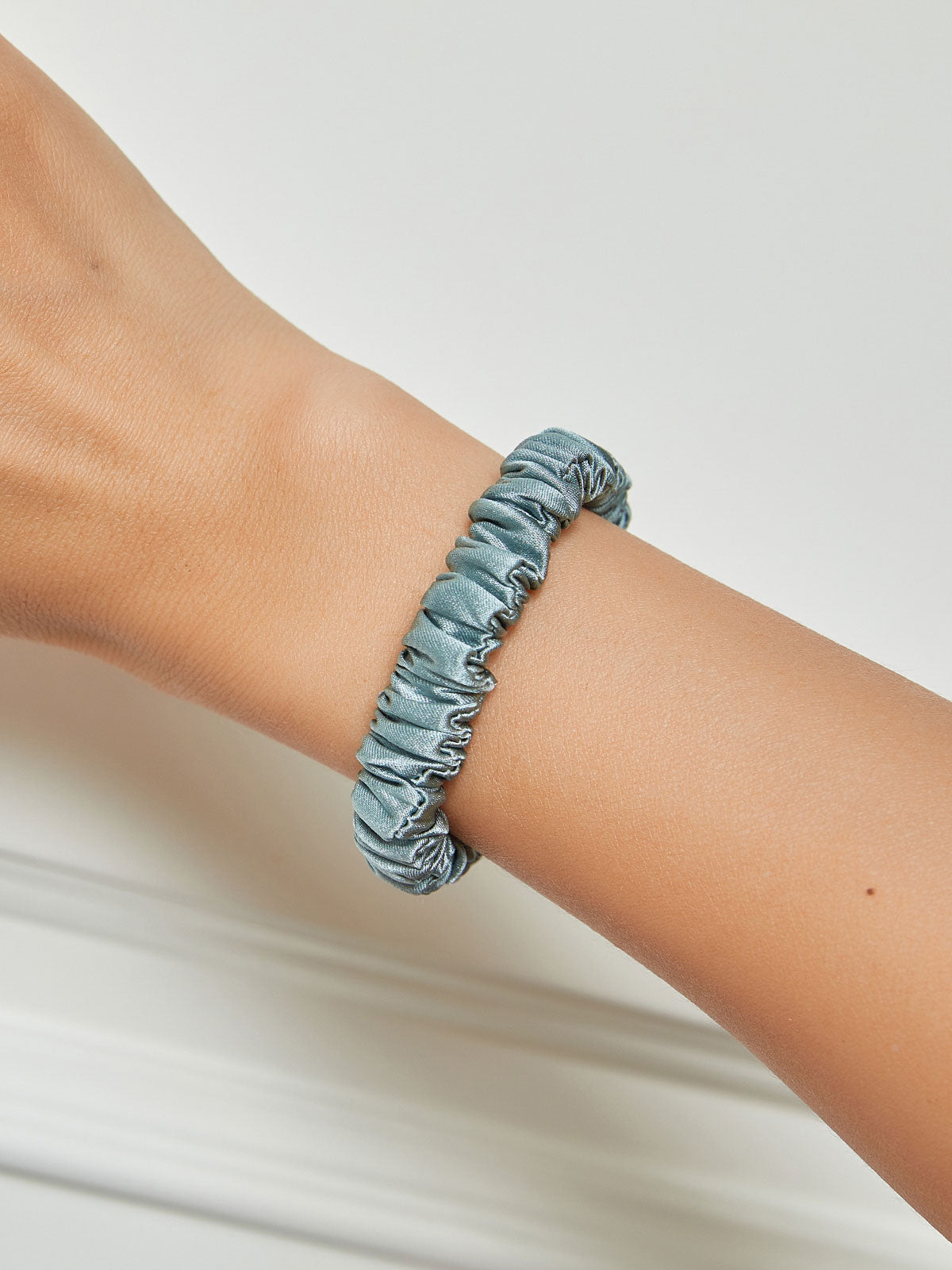 Zijdezachte magere scrunchie Dreamardi