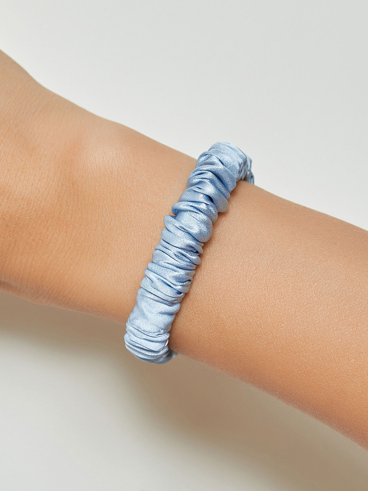 Zijdezachte magere scrunchie Dreamardi