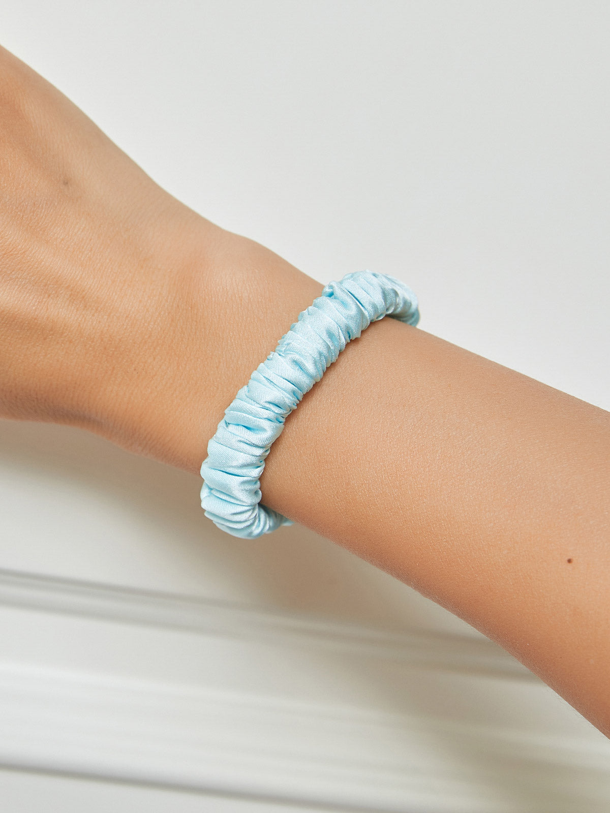 Zijdezachte magere scrunchie Dreamardi