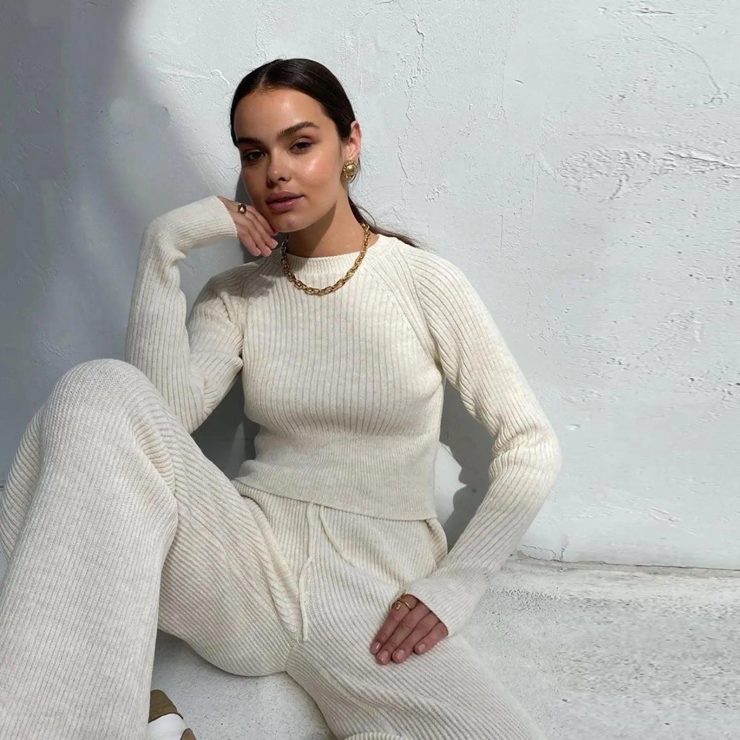 Abigail - Cozy Comfort & Chic Versatility Woman's Sweater Set Dreamardi