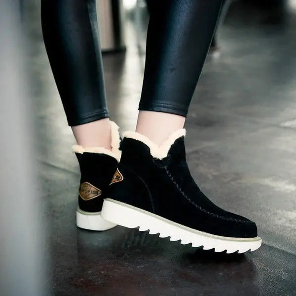 Blanche - Fashionable Winter Ready Woman's Boots Dreamardi