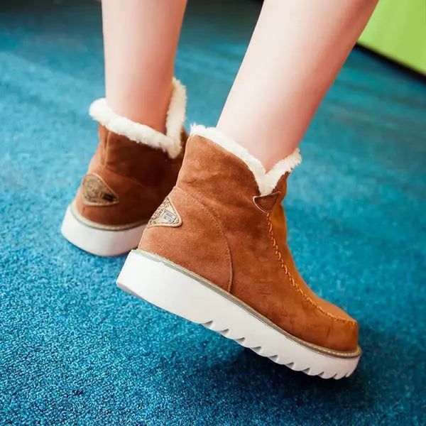 Blanche - Fashionable Winter Ready Woman's Boots Dreamardi